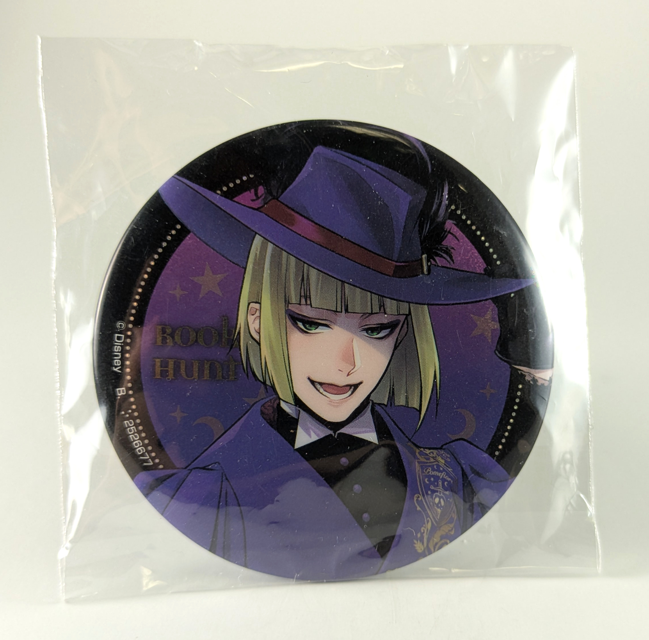 Rook Hunt Button Twisted Wonderland